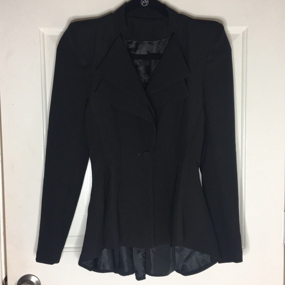 Stylish Peplum/High Low Blazer💕